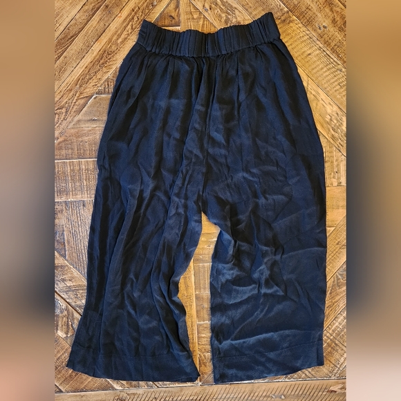 Madewell Crinkled Crepe Black Pull On Crop Pants Size XS - Picture 7 of 10